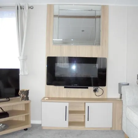 Chalet With 2 Bedrooms In With Wonderful Mountain View Shared Pool Furnished Terrace *